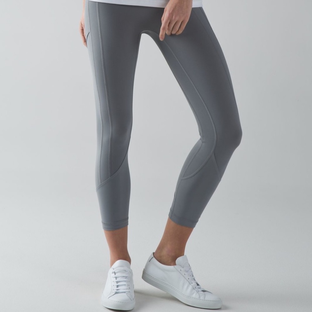 Lululemon all the right places crop